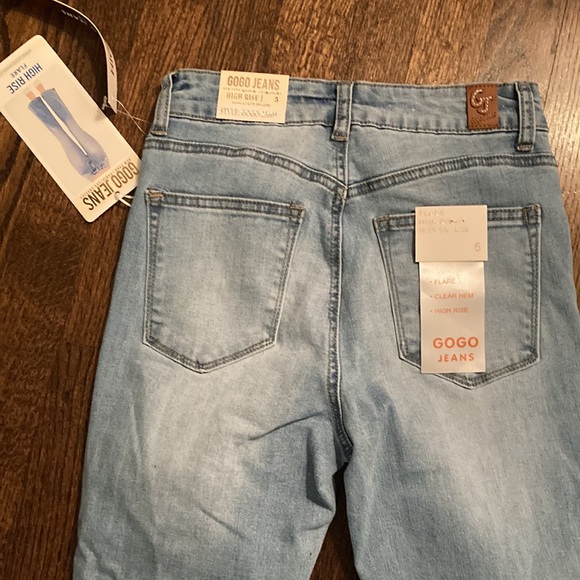 Flare high rise jeans - Picture 5 of 7